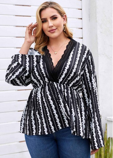 women clothes image of Plus Size Lace Trim Printed Blouse