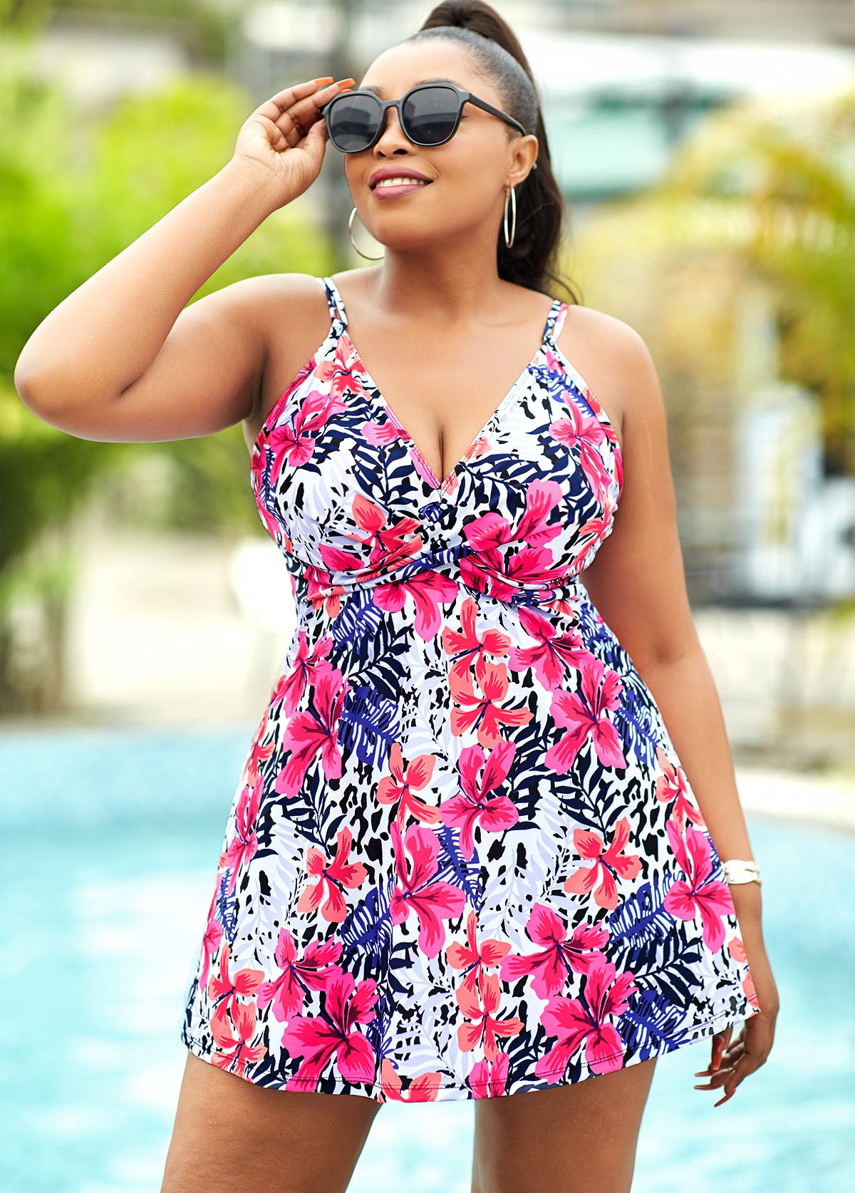 Plus Size Floral Print Swimdress and Panty