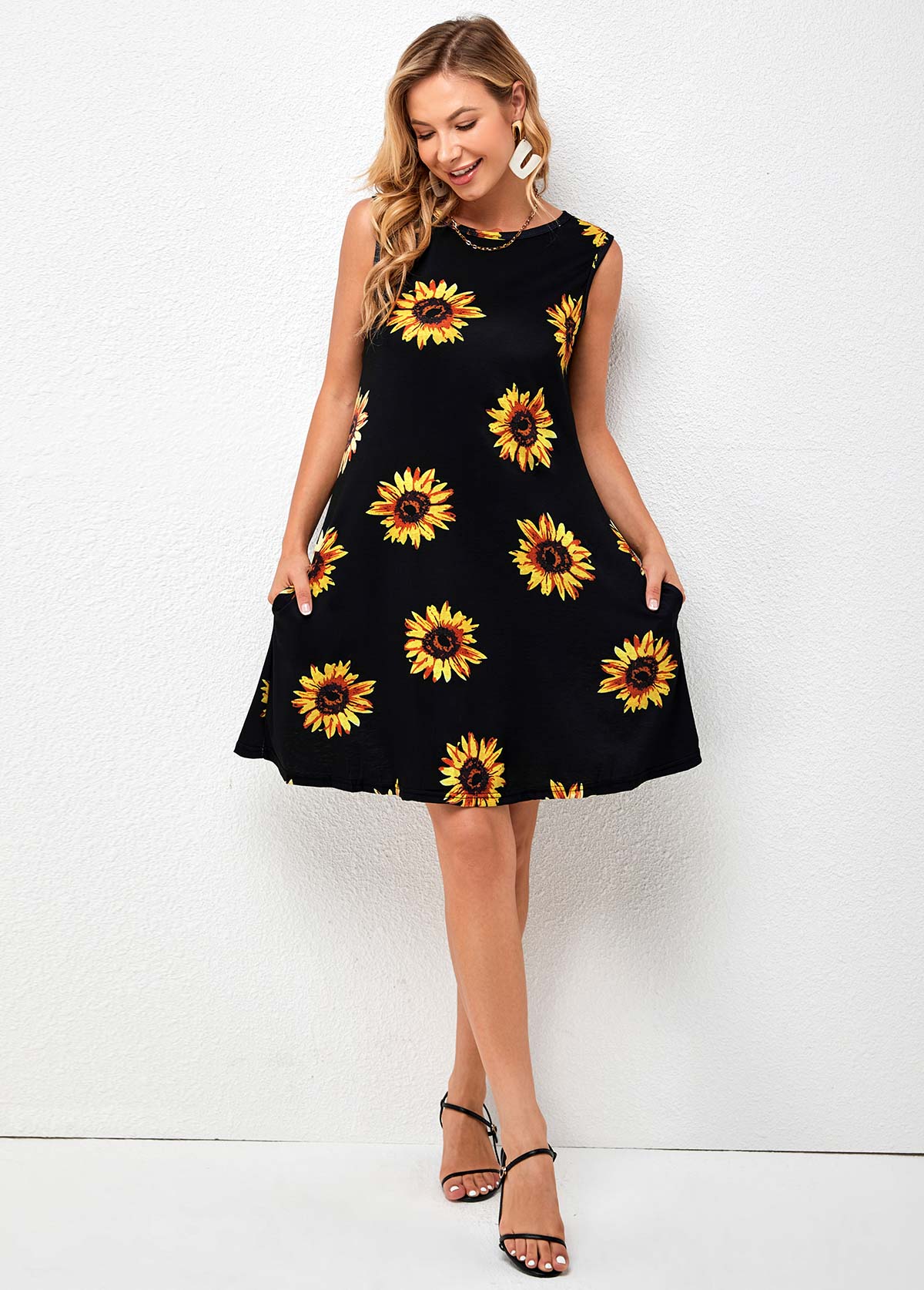 Sunflower Print Sleeveless Round Neck Dress