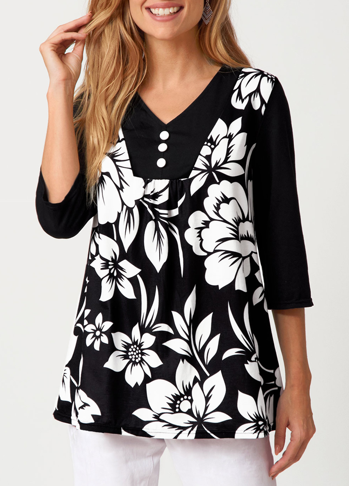 Decorative Button Floral Print T Shirt | picture 