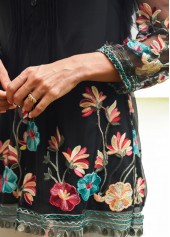 Crinkle Chest Embroidered V Neck 3/4 Sleeve Blouse | thumb picture 