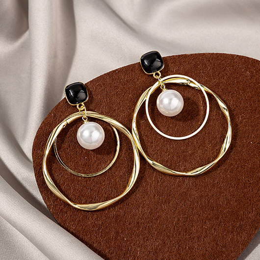 Gold Pearl Design Metal Detail Earrings