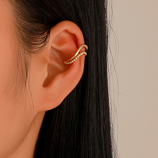 Metal Detail Gold Asymmetric Geometric Design Earring