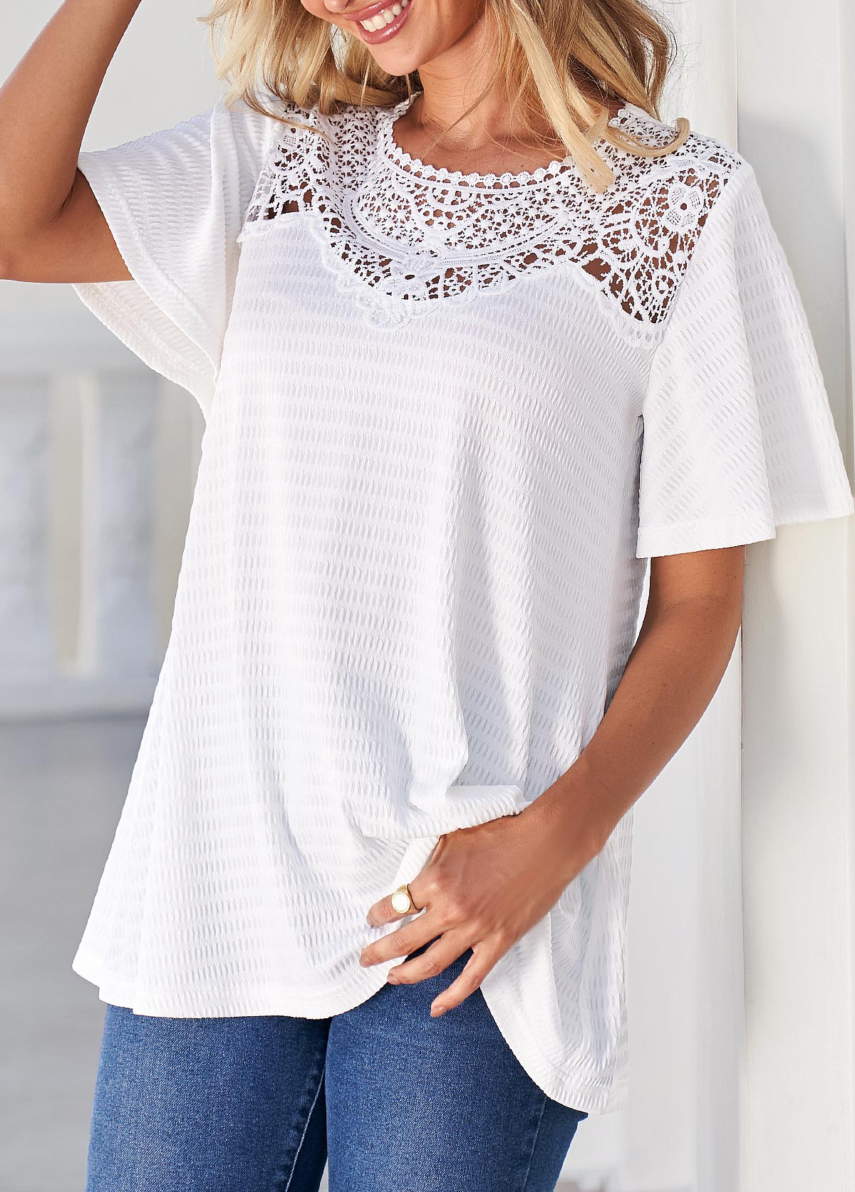 White Lace Patchwork Short Sleeve T Shirt