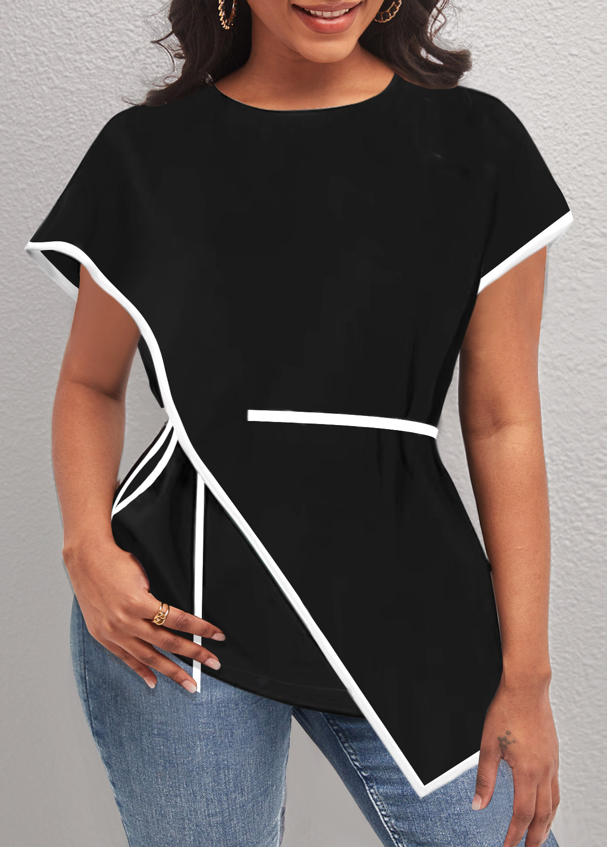 Asymmetric Hem Black Contrast Stitch T Shirt