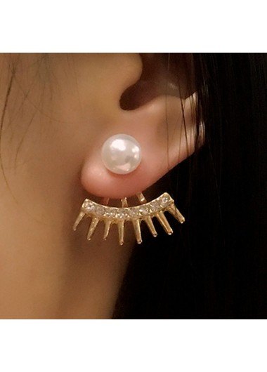 1 Pair Golden Pearl Metal Detail Earrings     