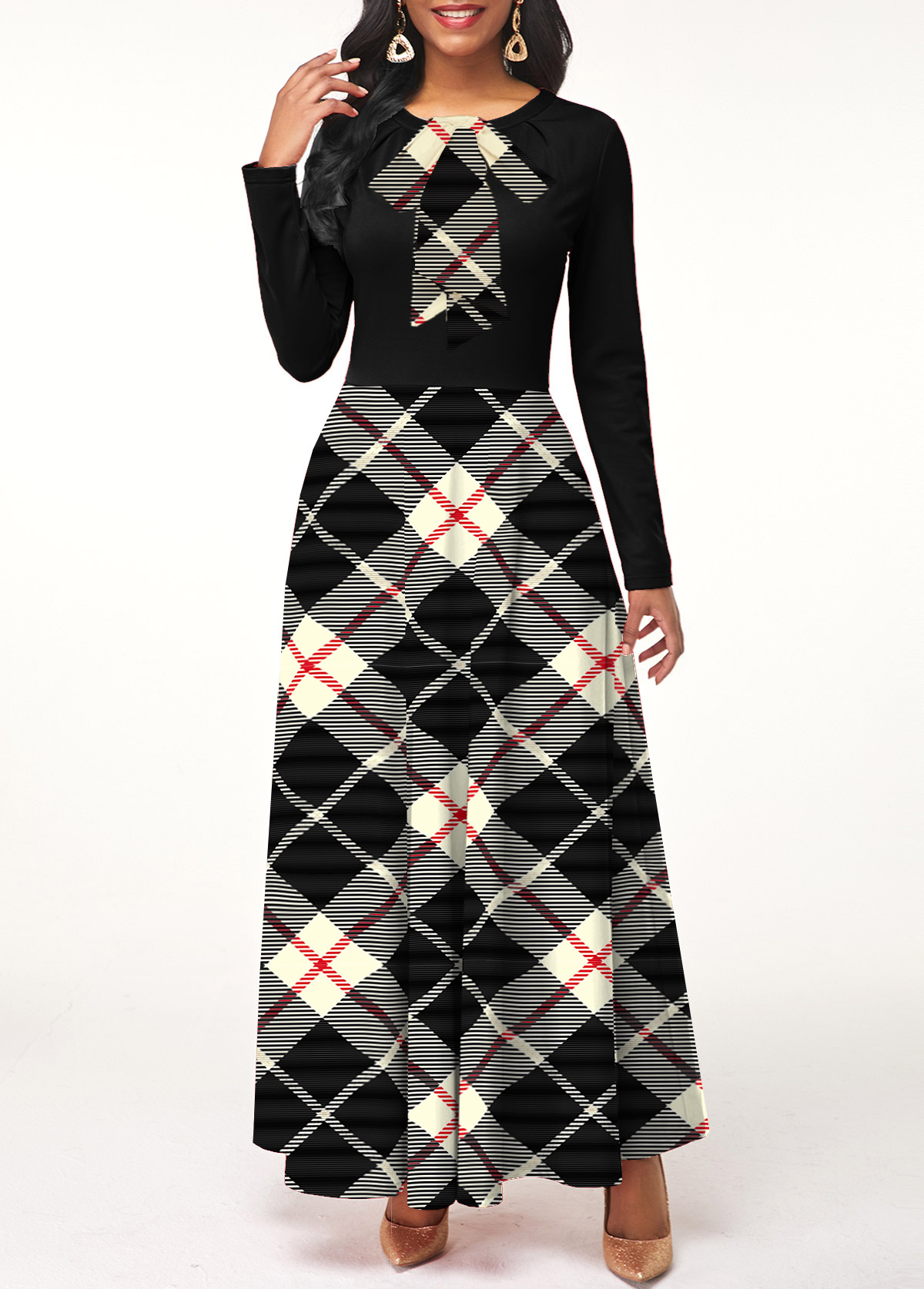 Plus Size Black Plaid Long Sleeve Round Neck Maxi Dress