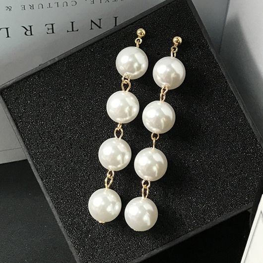 Patchwork White Round Pearl Design Earrings