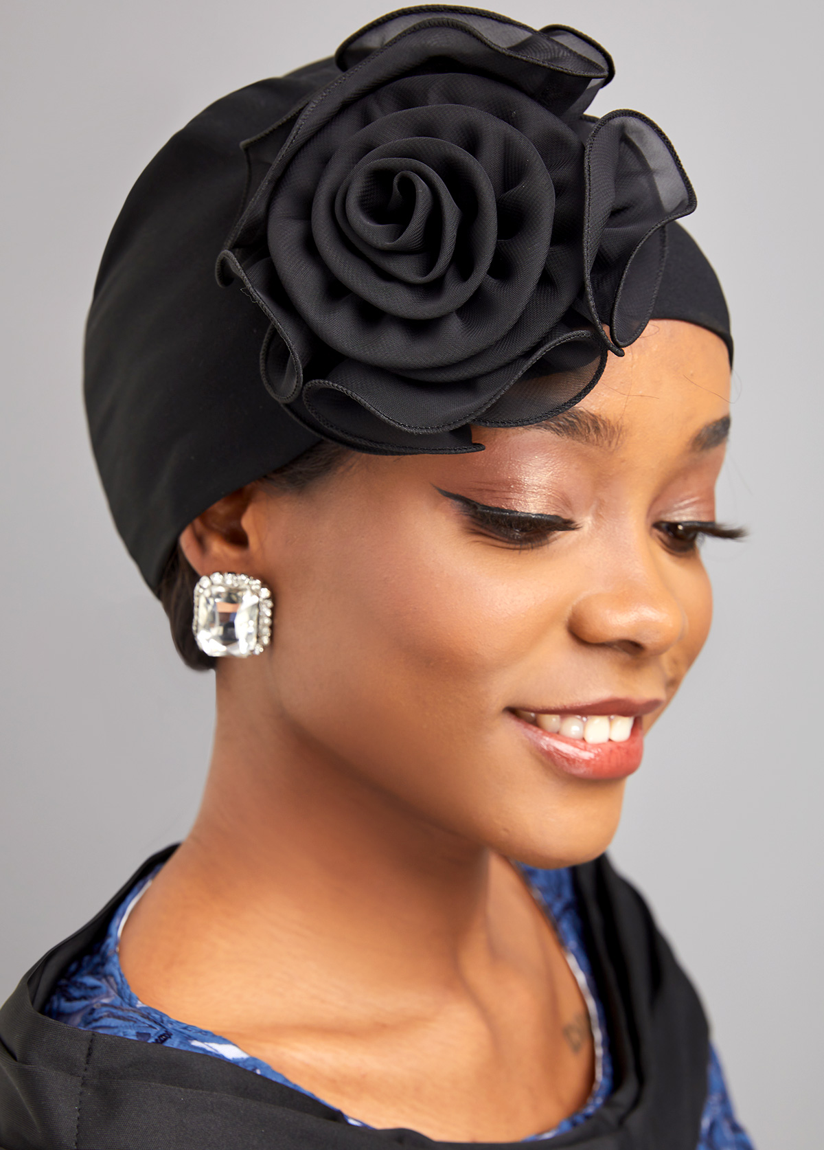 Black Stereo Flower Design Turban Hat