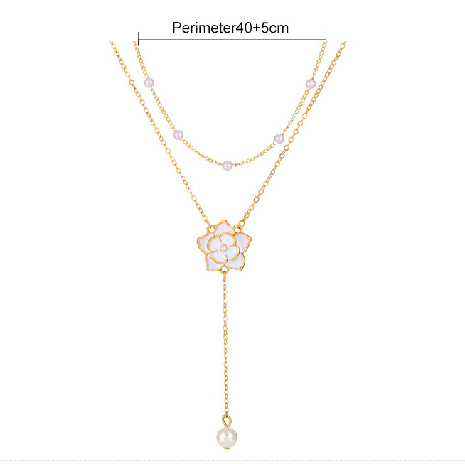 Golden Asymmetrical Design Flower Pearl Necklaces