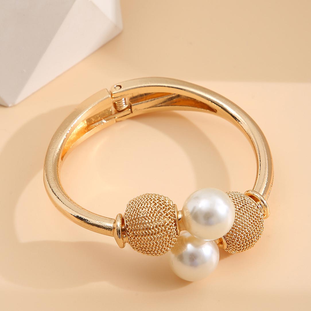 Gold Pearl Metal Detail Open Bracelet