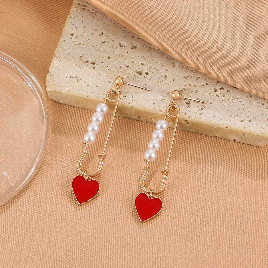 Gold Heart Design Pearl Alloy Earrings