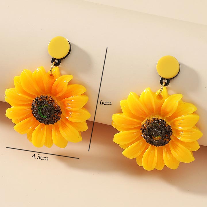 1 Pair Gold Polyresin Sunflower Earrings