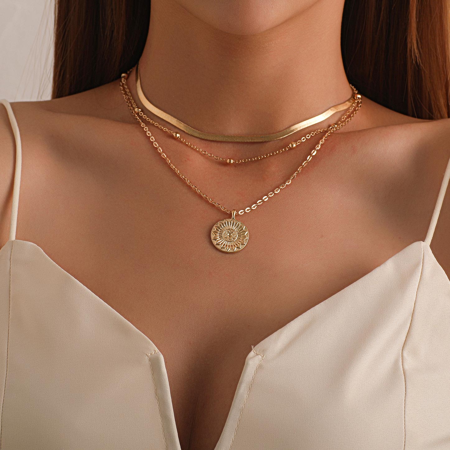 Gold Round Metal Detail Layered Necklace