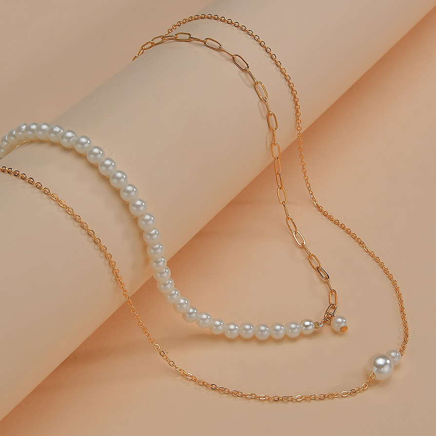 Golden Asymmetry Detail Pearl Design Necklace