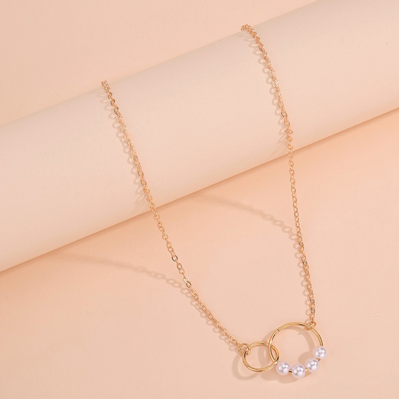 Golden Round Pearl Design Metal Detail Necklace