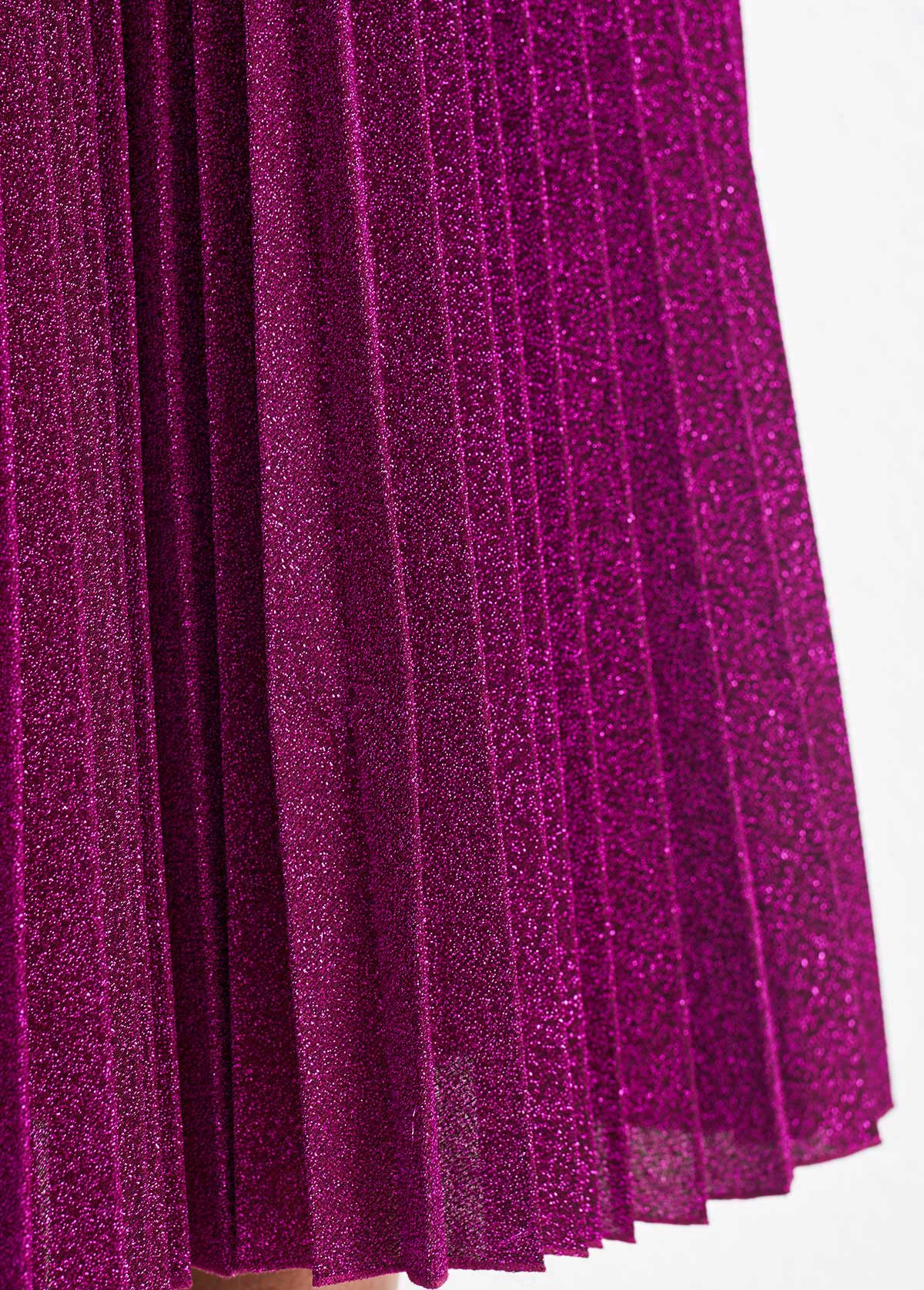 Dark Reddish Purple Pleated Shinning Sleeveless Round Neck Dress