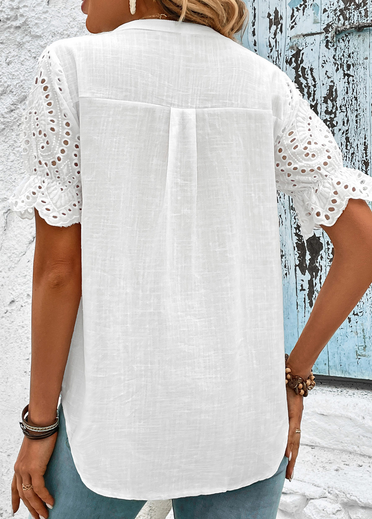 White Scalloped Hem Short Sleeve Split Neck Blouse | picture 