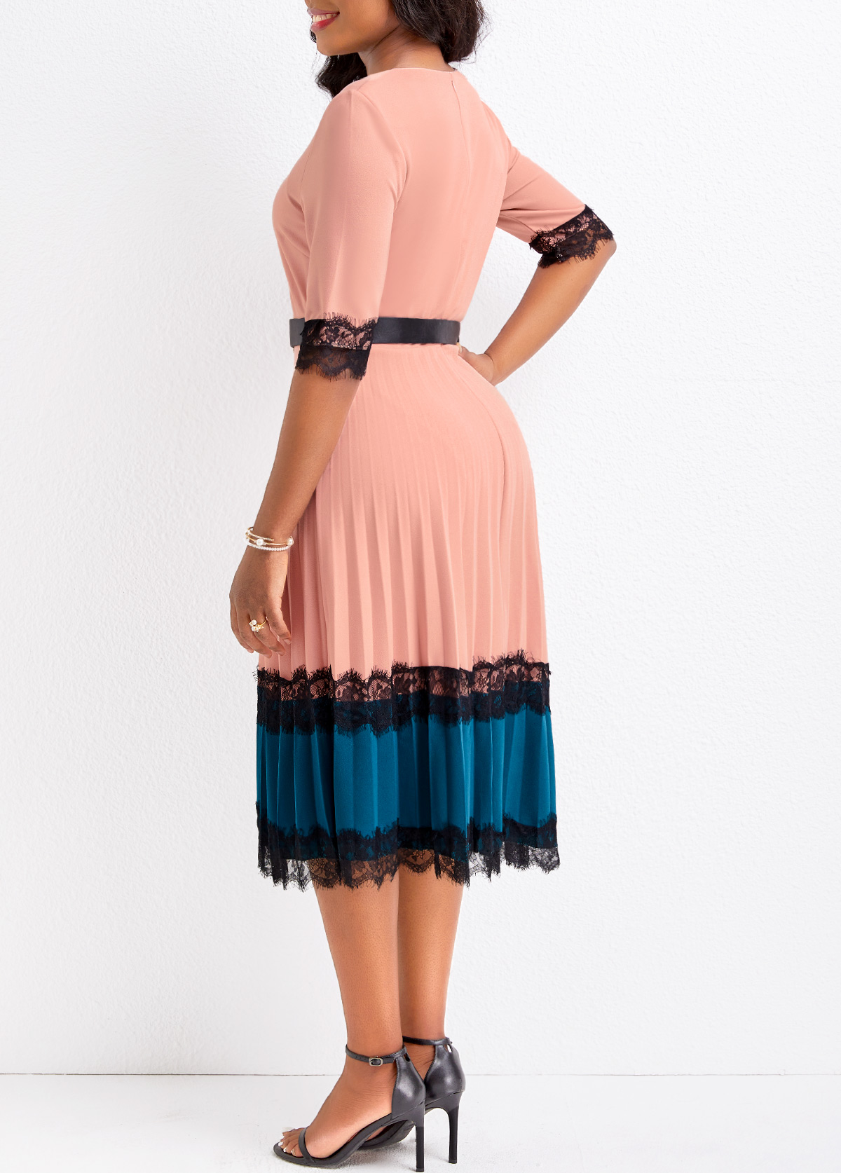 Dusty Pink Lace Belted Half Sleeve Dress