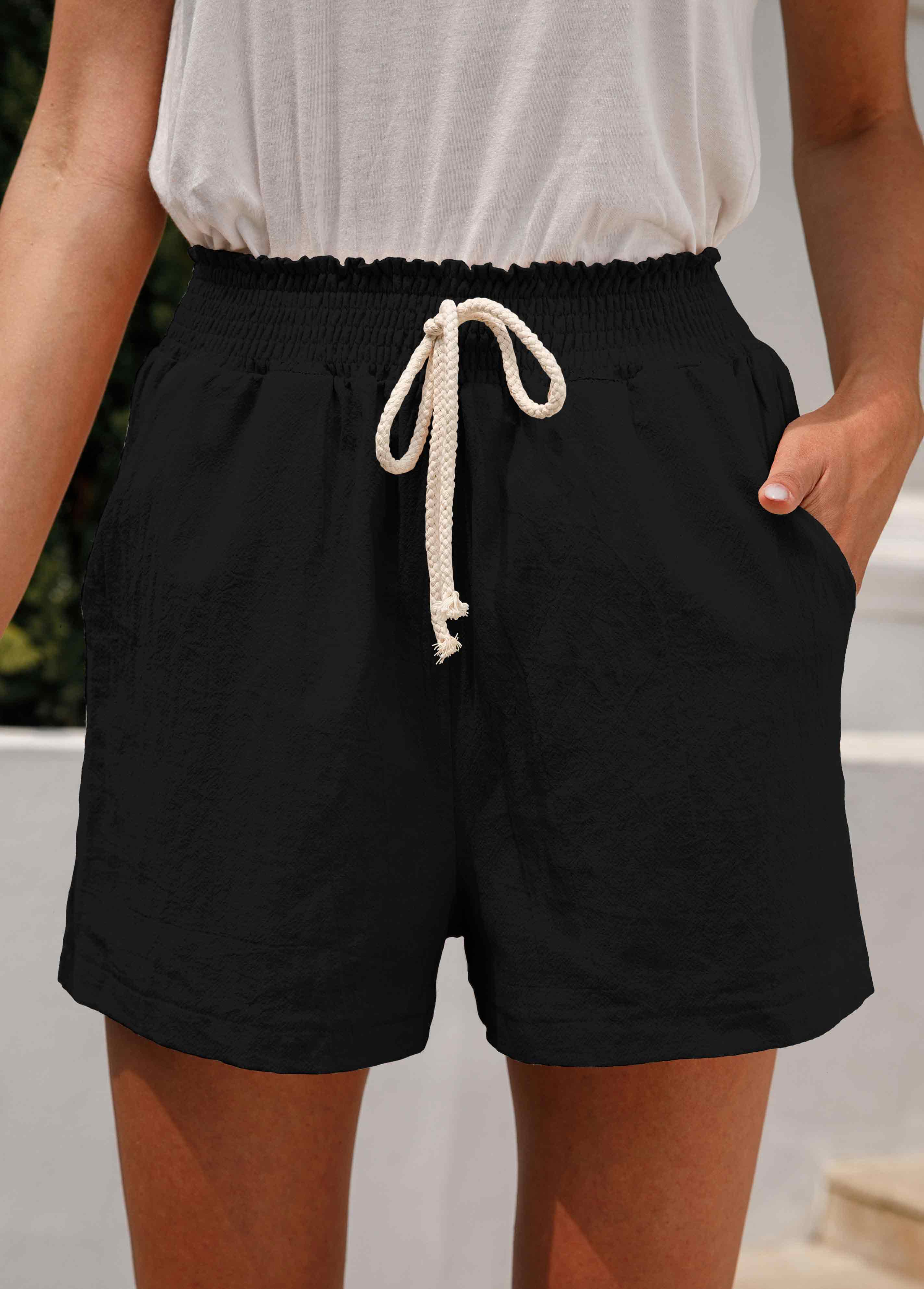 Black Pocket Regular Elastic Waist High Waisted Shorts
