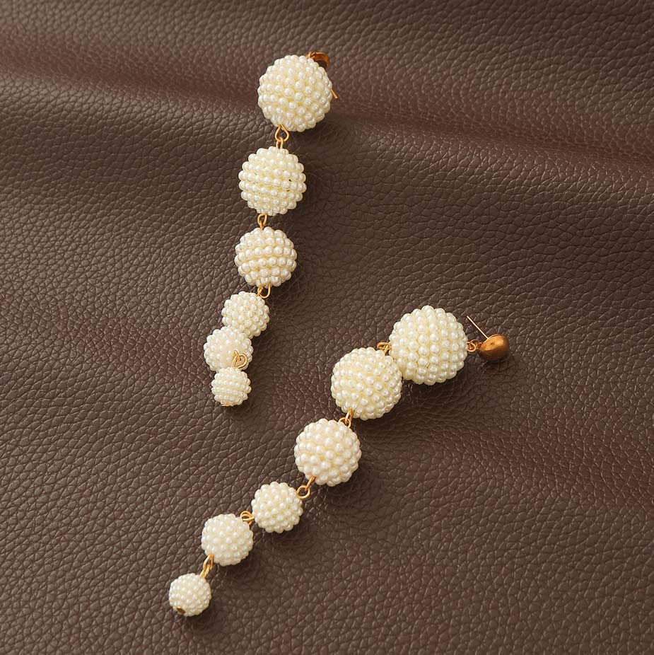Raw White Pearl Deisgn Ball Shape Earrings