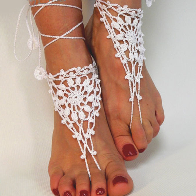 White Triangle Lace Up Weave Anklet Set