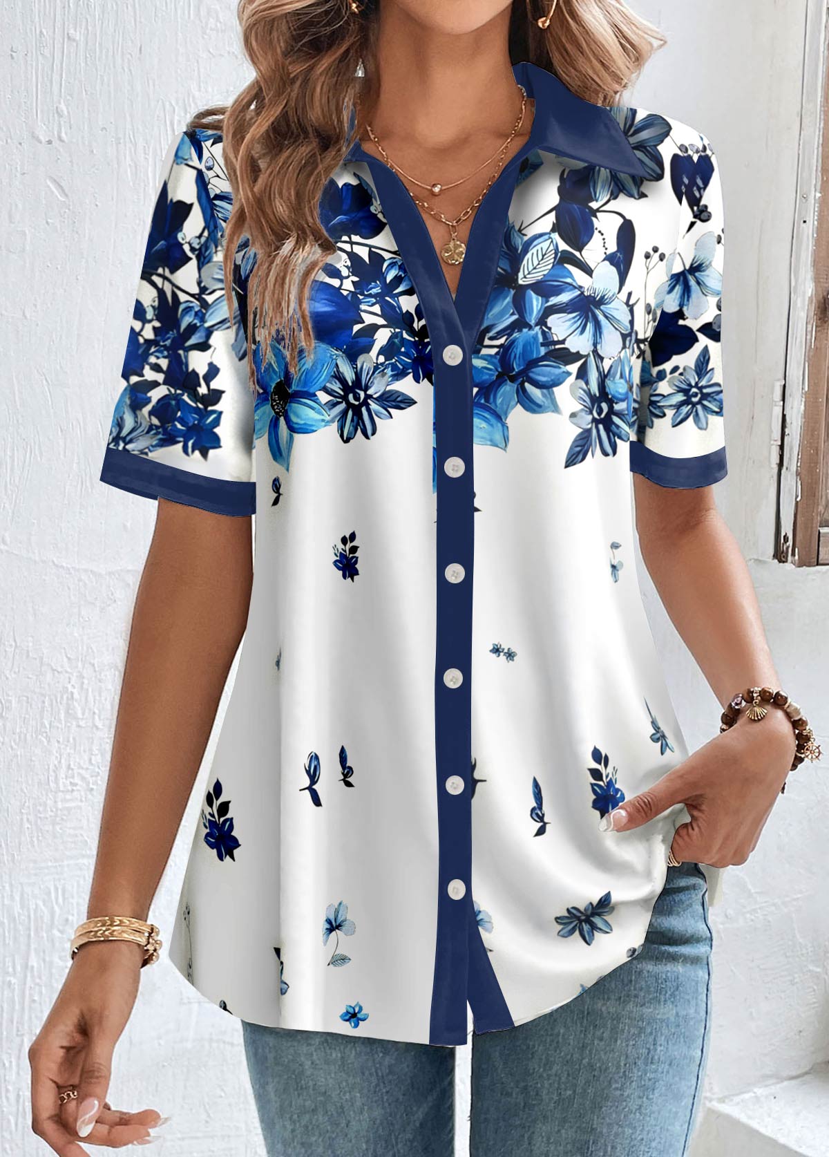 White Button Floral Print Short Sleeve Blouse | picture 