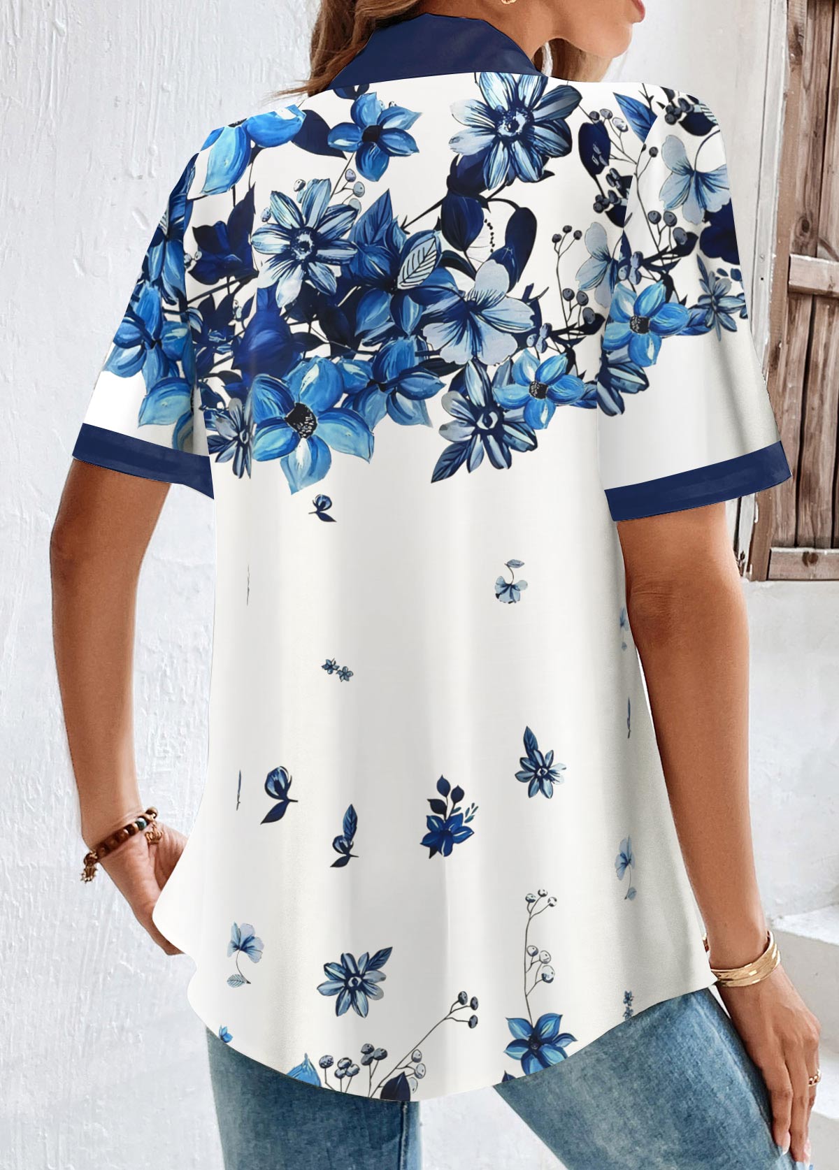 White Button Floral Print Short Sleeve Blouse | picture 