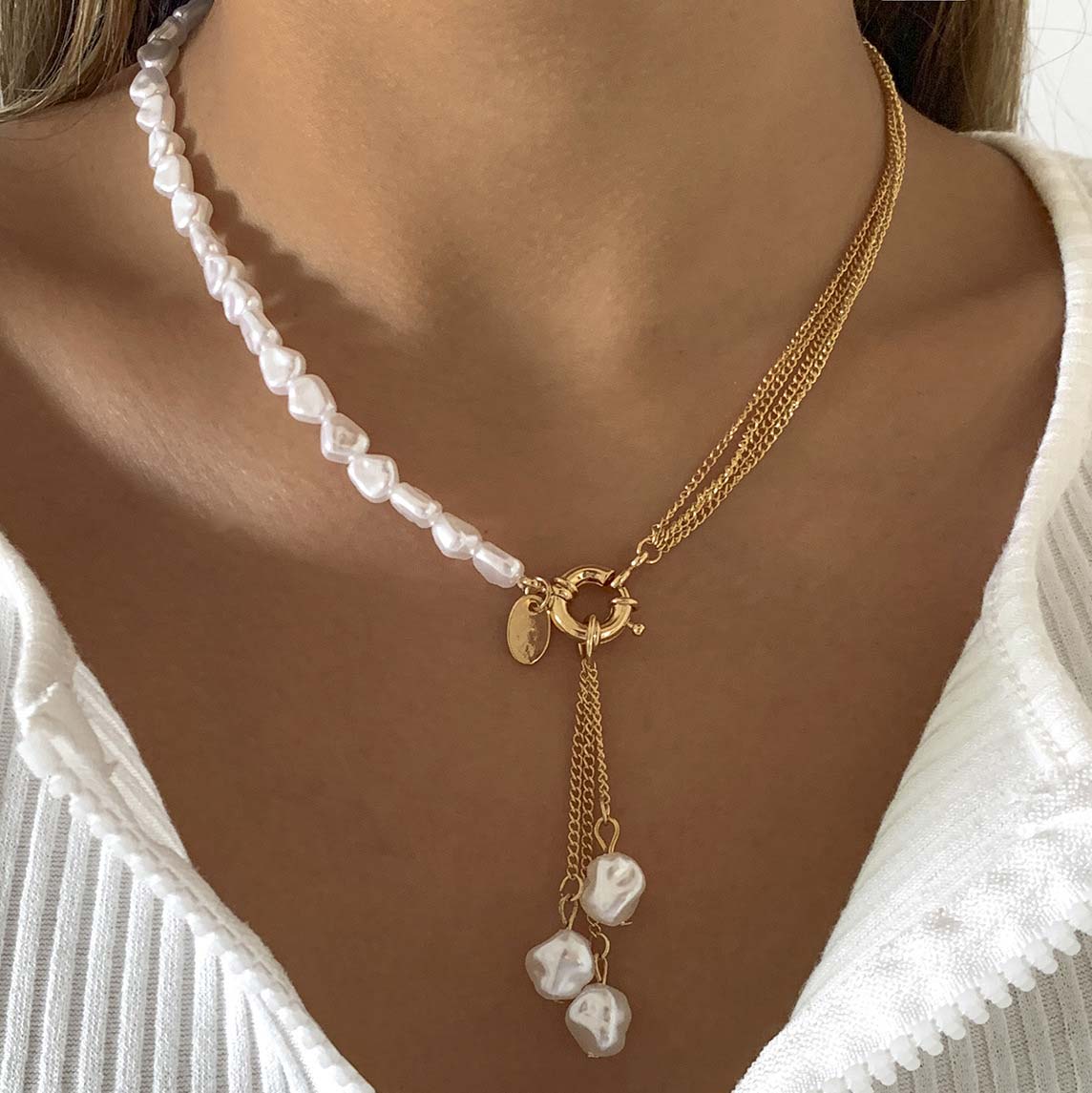 Gold Chain Asymmetric Pearl Detail Necklace