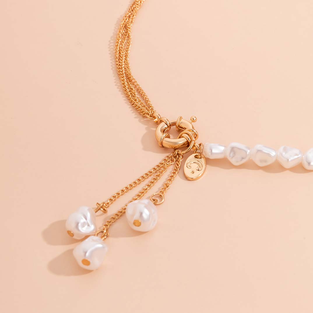 Gold Chain Asymmetric Pearl Detail Necklace