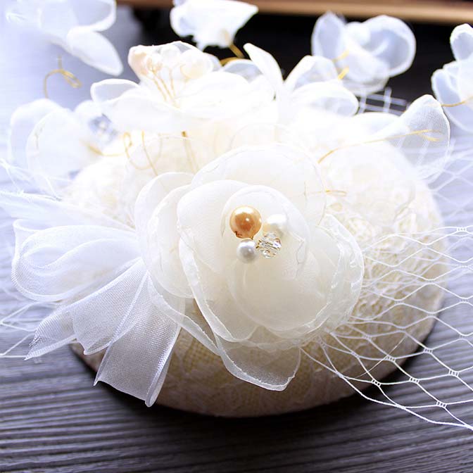 White Mesh Stitching Floral Design Hat