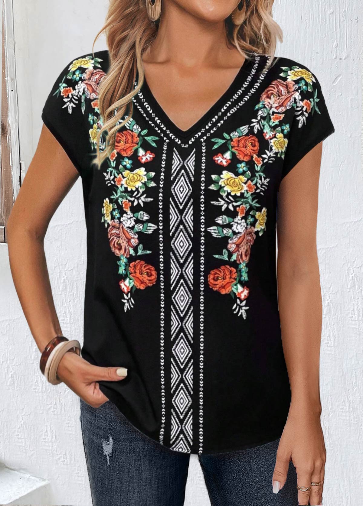 Black Patchwork Floral Print Short Sleeve T Shirt | picture 