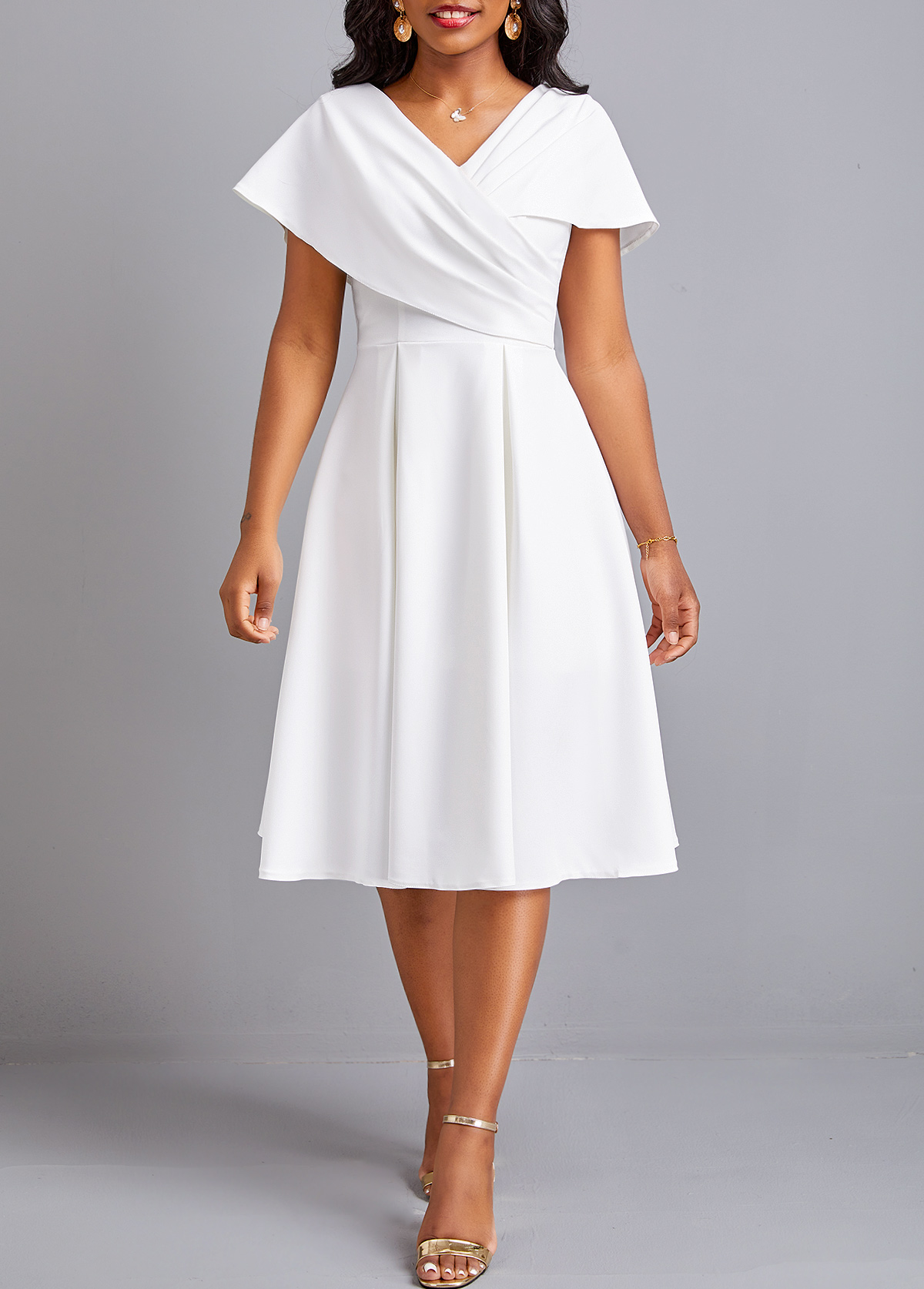 Plus Size White Umbrella Hem Short Sleeve Dress