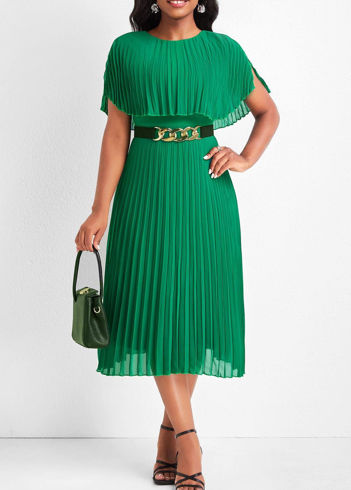 Green Pleated Short Sleeve Round Neck Dress