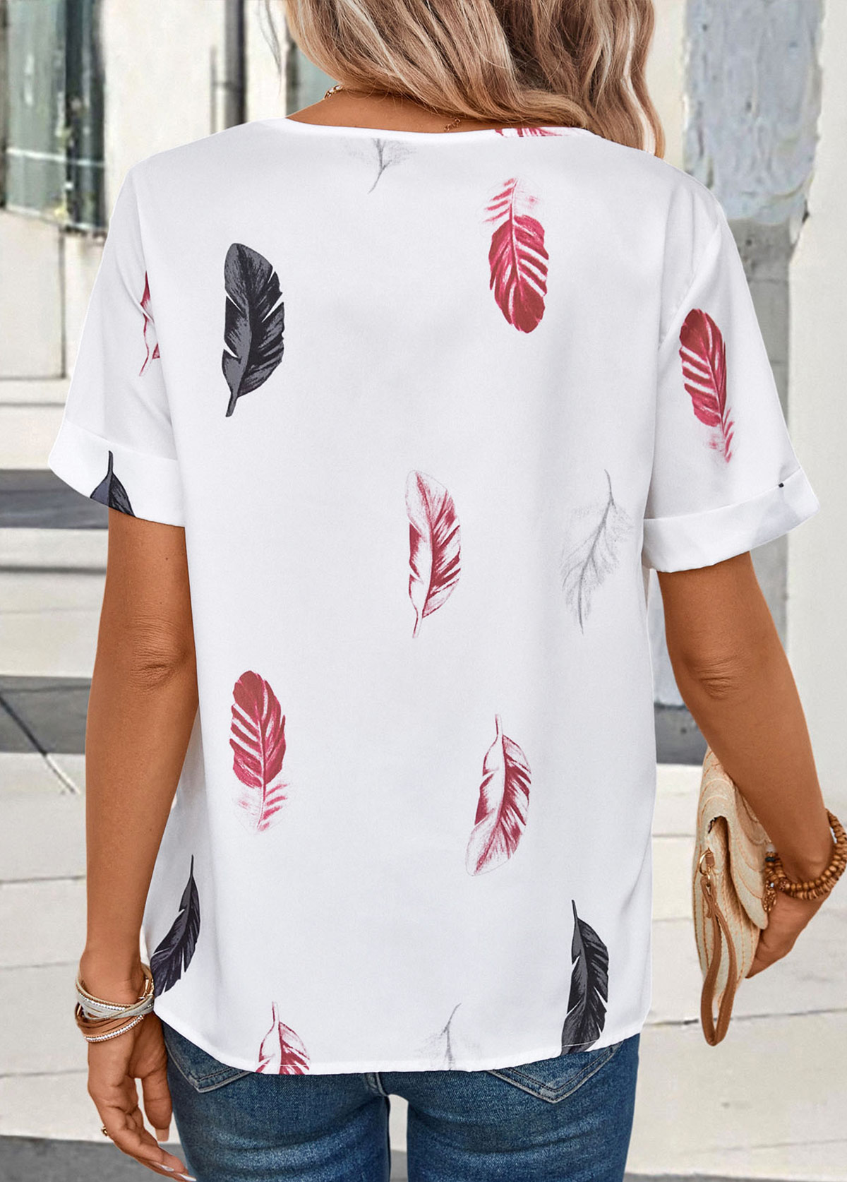 White Lightweight Feathers Print Short Sleeve Blouse