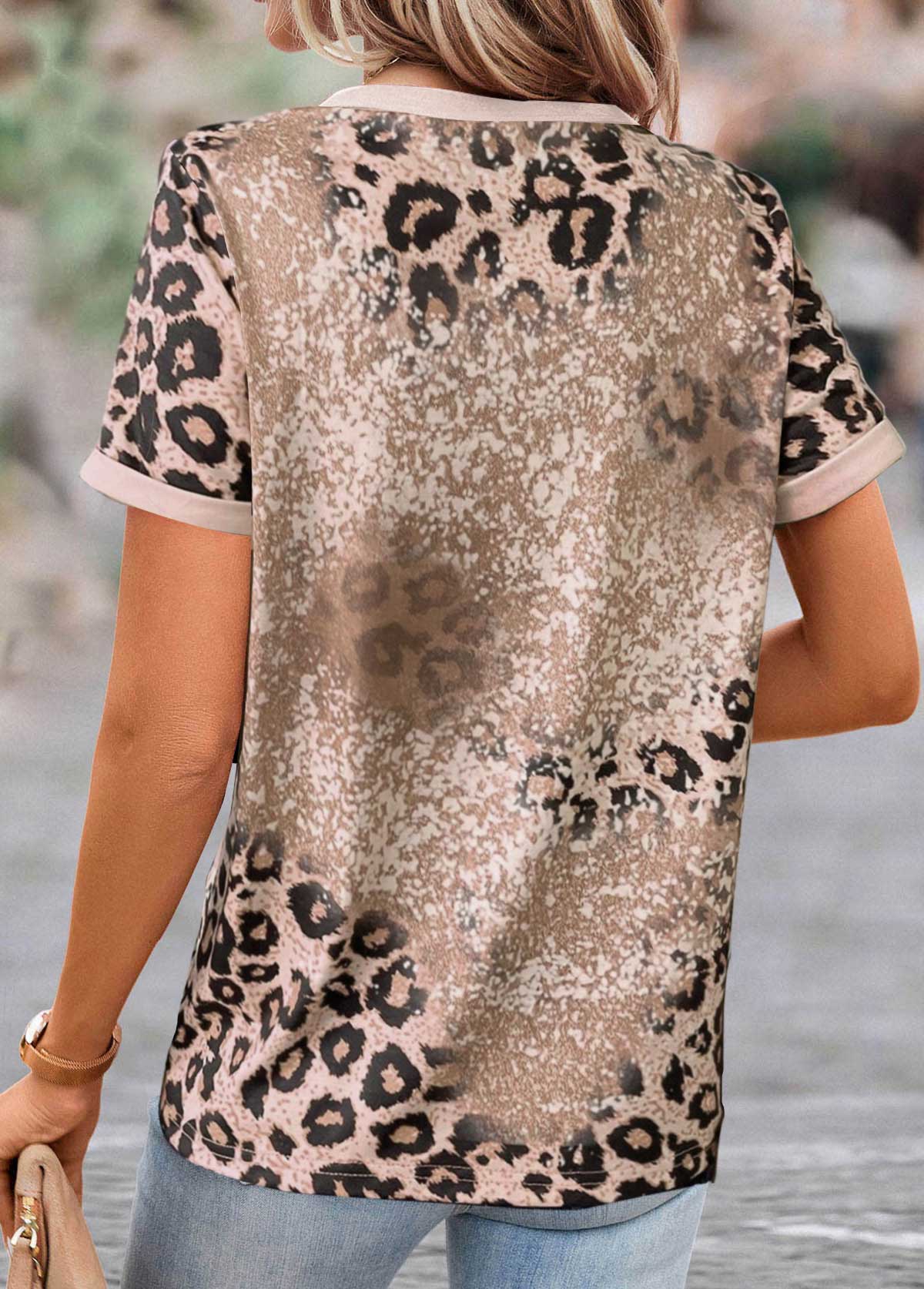 Light Camel Patchwork Leopard Short Sleeve T Shirt | picture 
