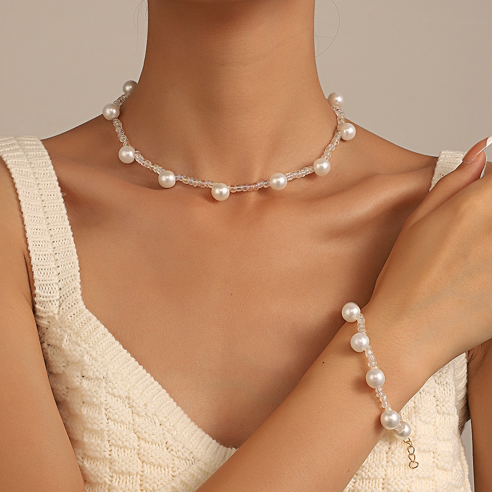Pearl Detail White Necklace and Bracelet