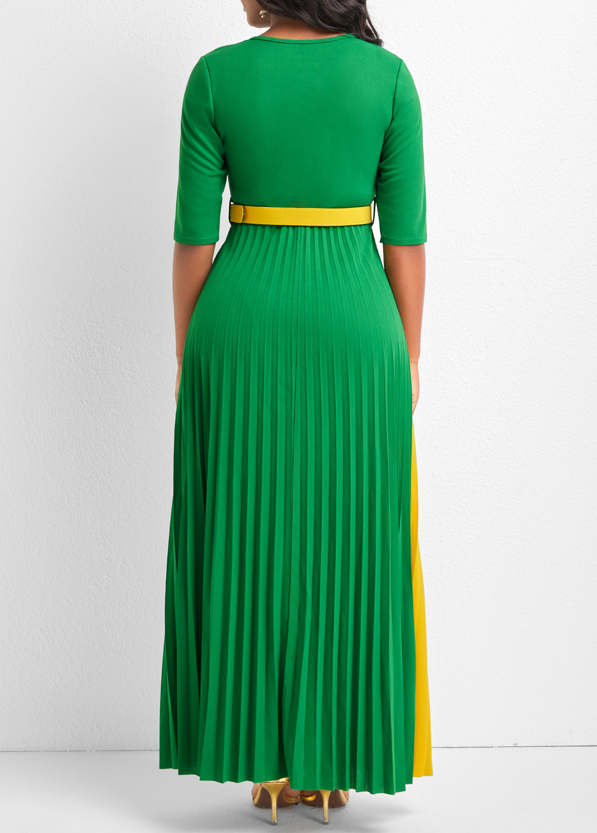 Green Pleated Belted Half Sleeve Maxi Dress