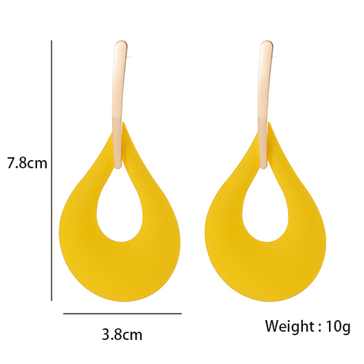 Alloy Detail Geometric Design Yellow Earrings