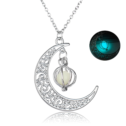 Silvery White Moon Detail Alloy Necklace