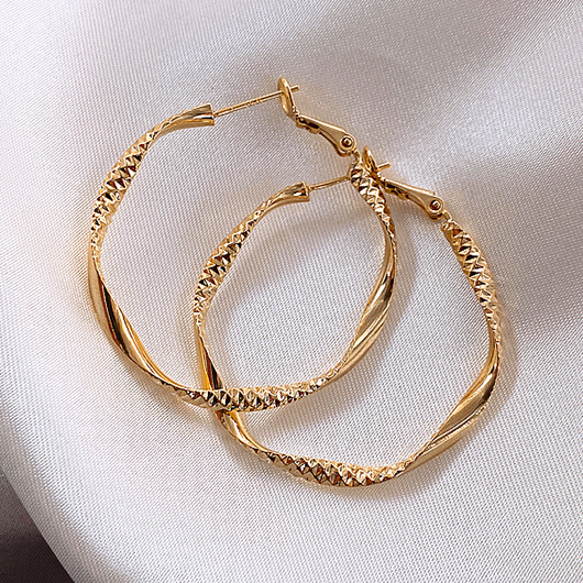 Alloy Detail Gold Round Design Earrings