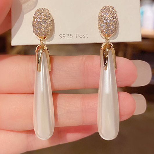 Gold Waterdrop Pearl Design Rhinestone Earrings