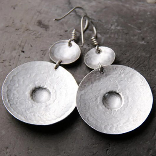 Silvery White Round Floral Alloy Earrings