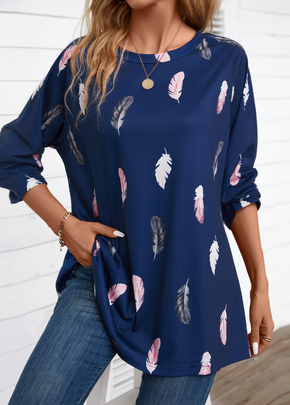 Navy Feathers Print Extra Long Sleeve Round Neck Blouse | picture 