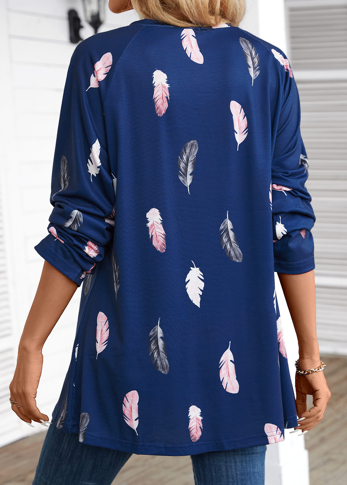 Navy Feathers Print Extra Long Sleeve Round Neck Blouse | picture 