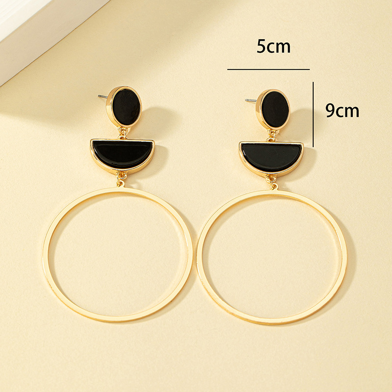 Gold Round Metal Geometric Design Earrings