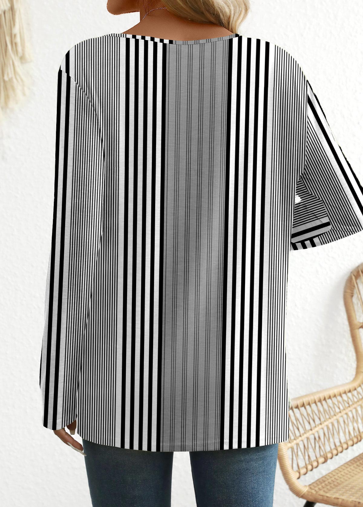 Black Patchwork Striped Long Sleeve Round Neck T Shirt | picture 