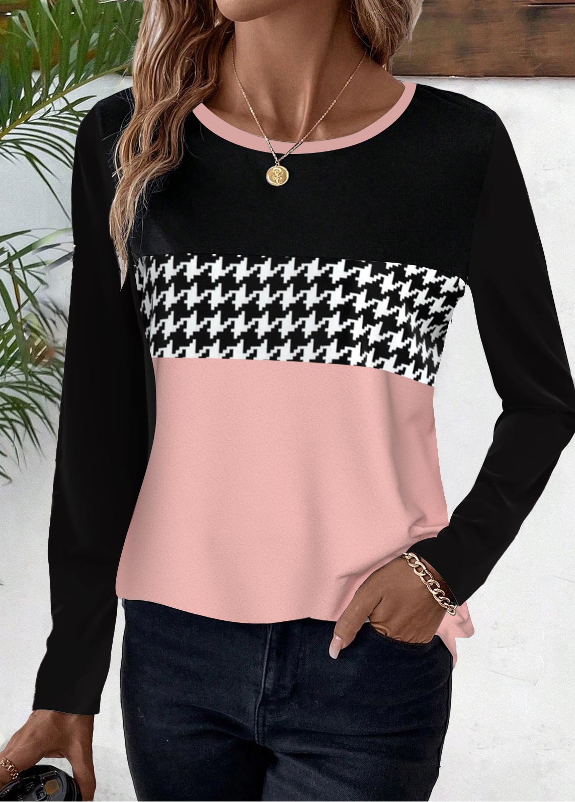 Pink Geometric Print Long Sleeve Round Neck T Shirt