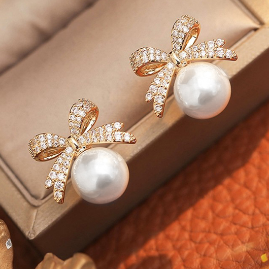 White Color Butterfly Alloy Detail Earring | picture 