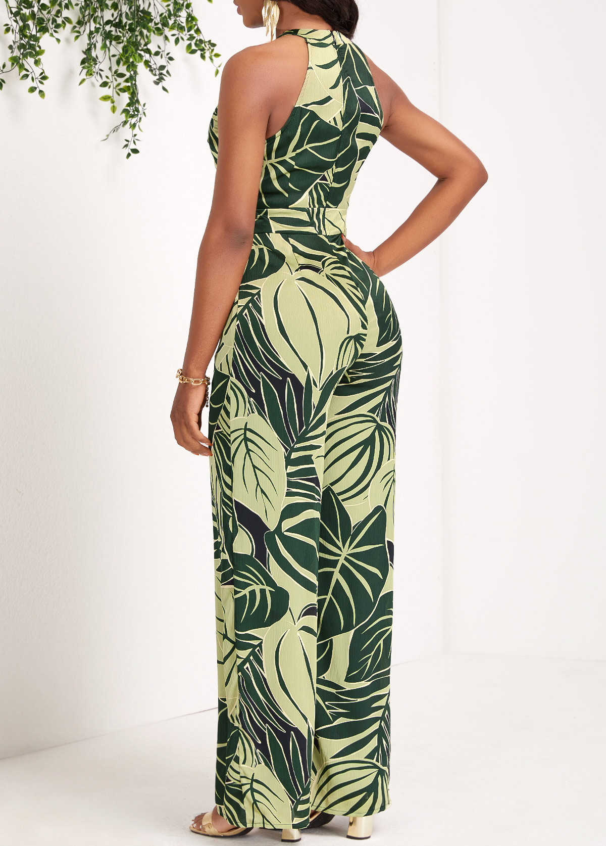 Green Cut Out Leaf Print Long Sleeveless Jumpsuit